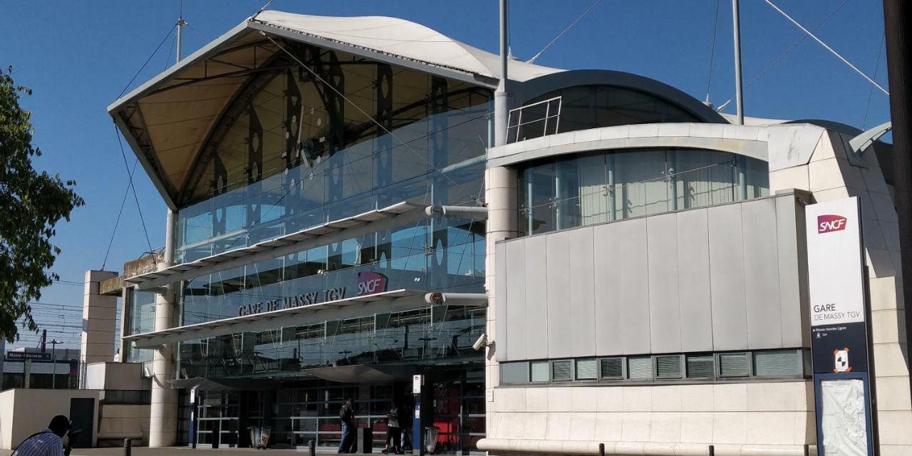 Апартаменты Les Cles Du Bonheur By Beds4Wanderlust, 47M2 Avec Terrasse Privative & Parking-Rer B Tgv 10Min-Orly 20Min Масси Экстерьер фото